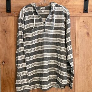 Woolrich 1/4 Zip Lightweight Poncho Style Hoodie NWOT Size Large